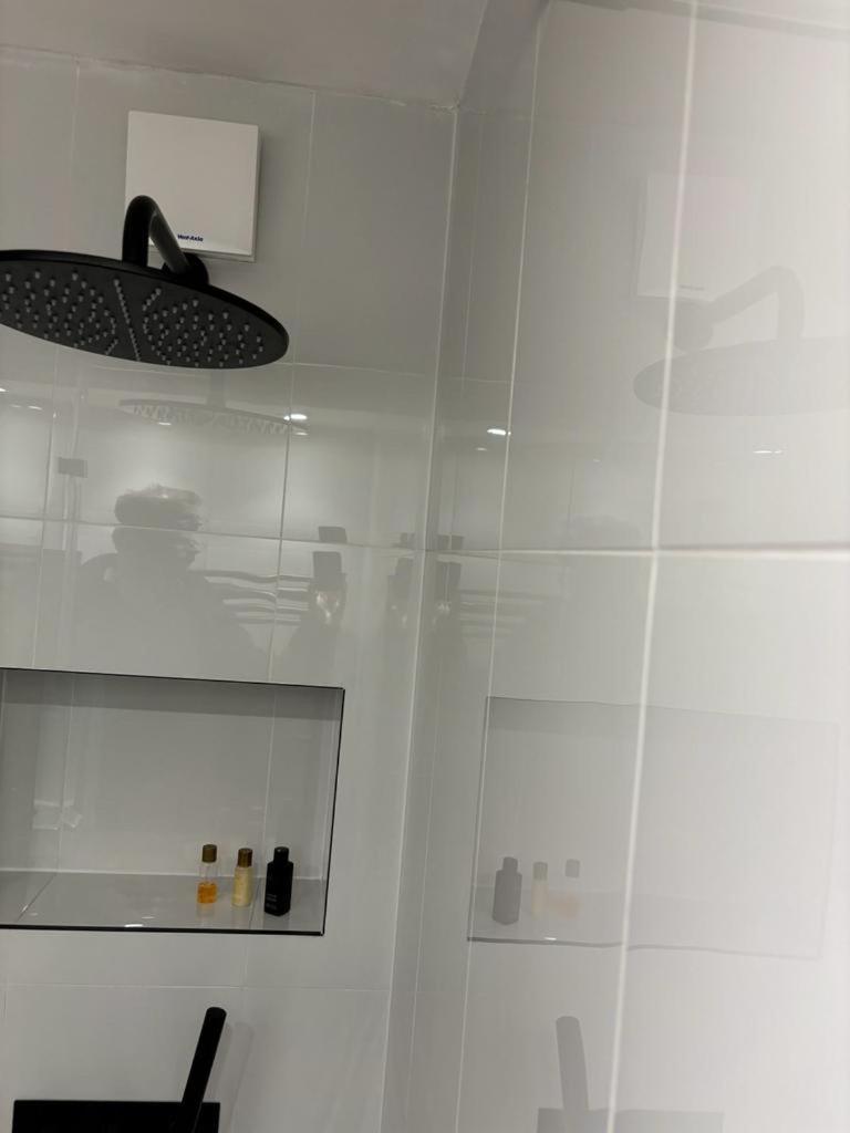Studio Flat In The Heart Of St. Johns Wood Londra Exterior foto